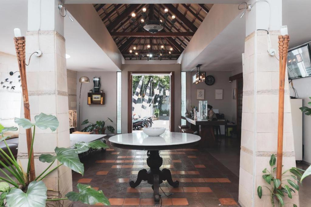 Hotel Tibera Taman Cibeunying Bandung Luaran gambar