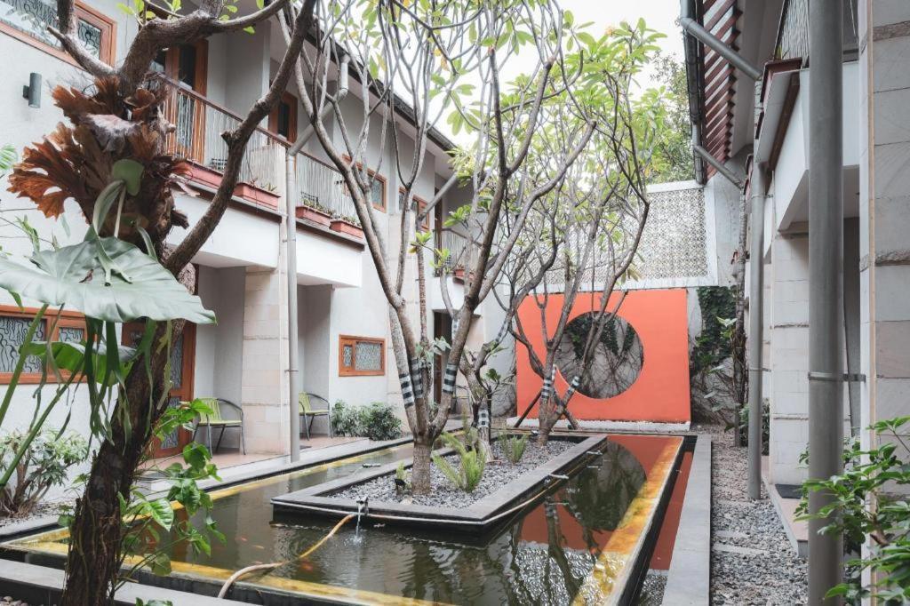 Hotel Tibera Taman Cibeunying Bandung Luaran gambar
