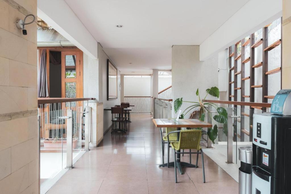 Hotel Tibera Taman Cibeunying Bandung Luaran gambar