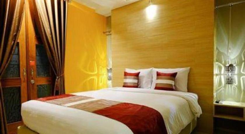 Hotel Tibera Taman Cibeunying Bandung Luaran gambar