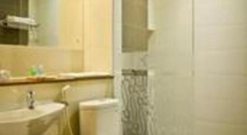 Hotel Tibera Taman Cibeunying Bandung Luaran gambar