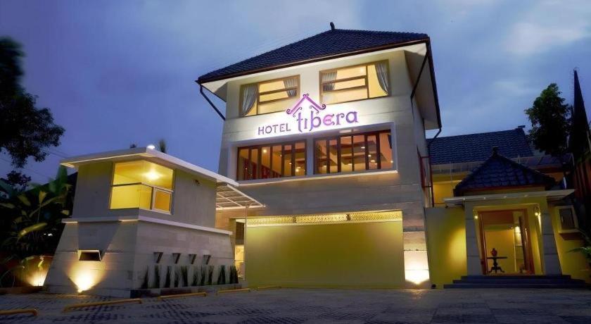 Hotel Tibera Taman Cibeunying Bandung Luaran gambar